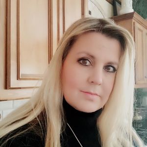 Meet your Posher, Jen
